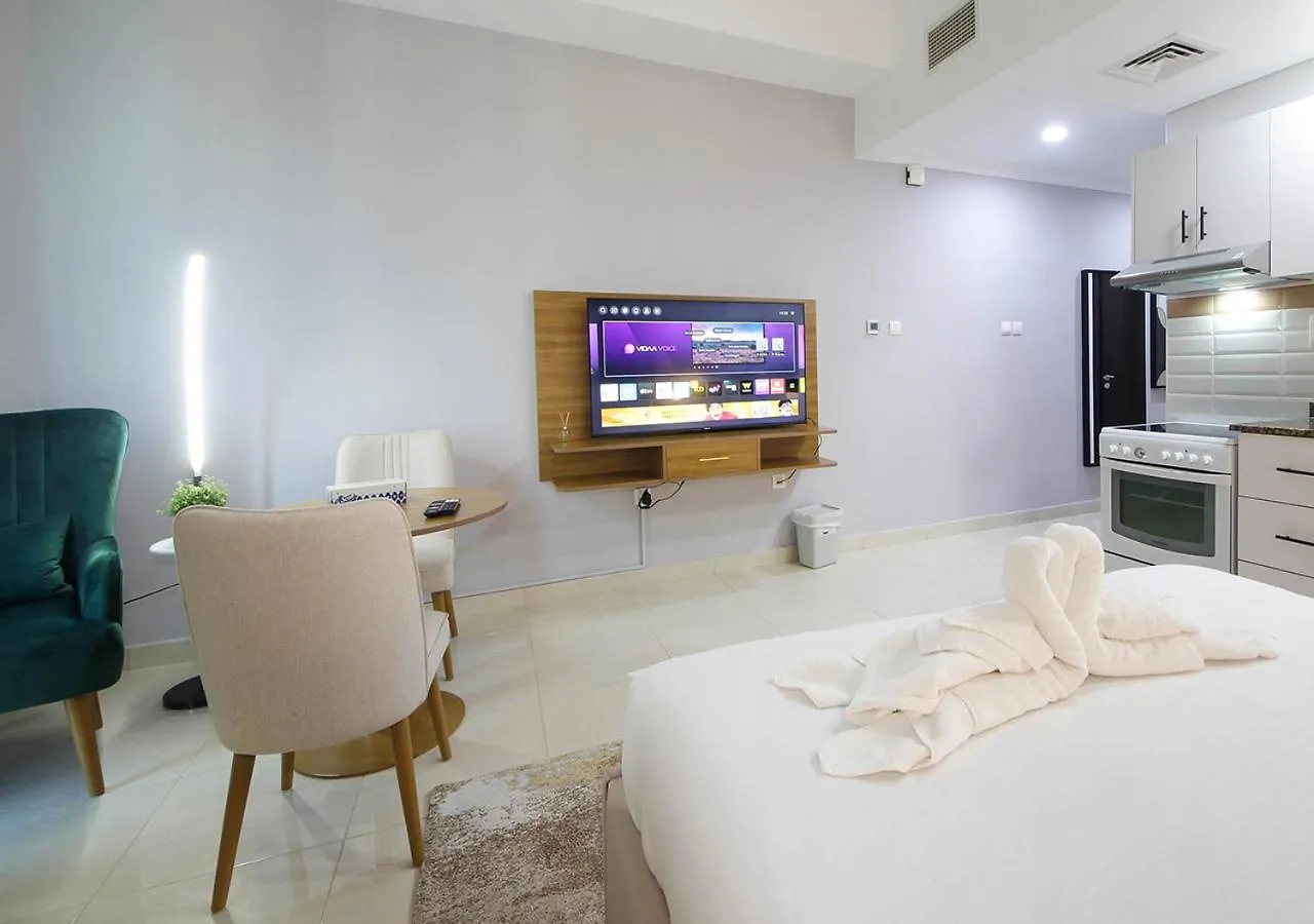 아파트 Luxury High-Rise Stay The Court Tower 두바이