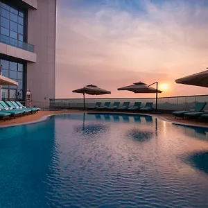 4* Otel Millennium Place Barsha Heights