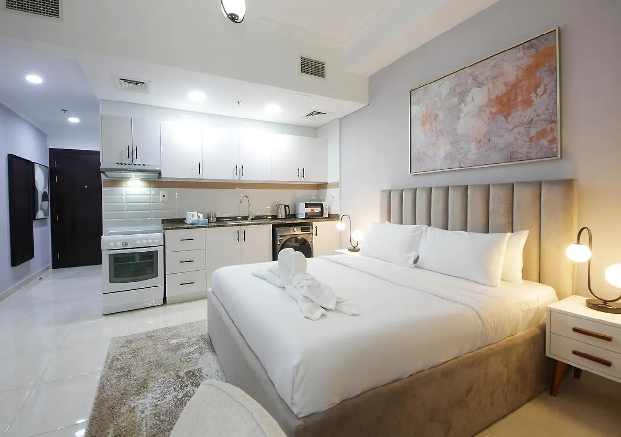 Luxury High-Rise Stay The Court Tower Dubai Apartment