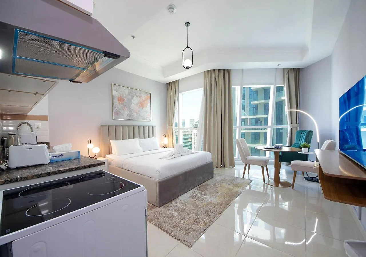Apartment Luxury High-Rise Stay The Court Tower Dubai United Arab Emirates